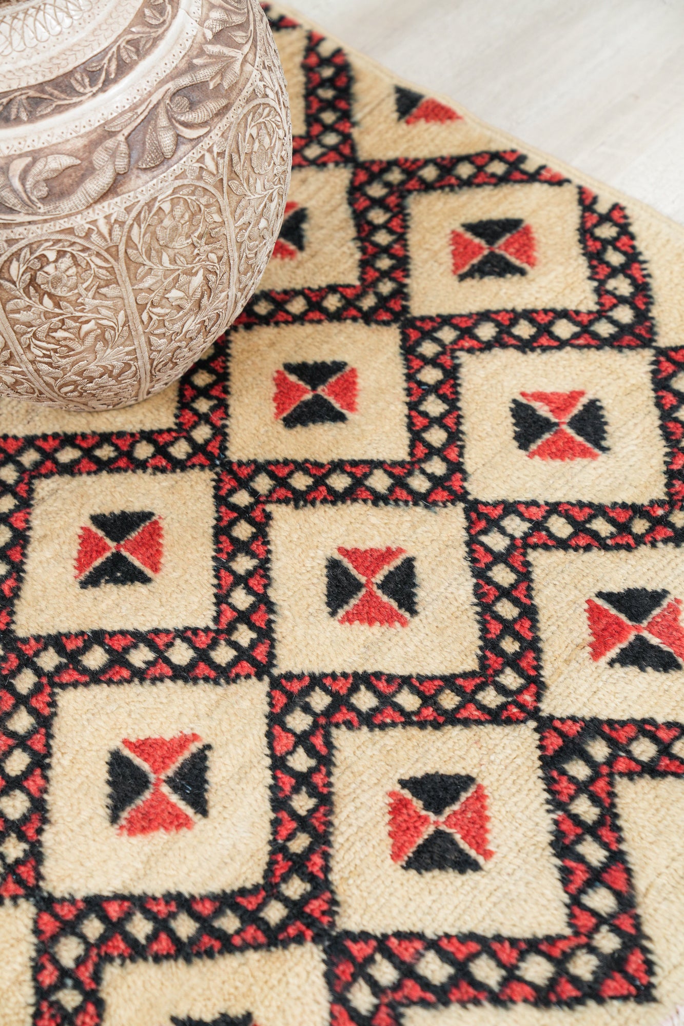 Vintage Tunisian Contemporary Rug 4'5" x 2'9"
