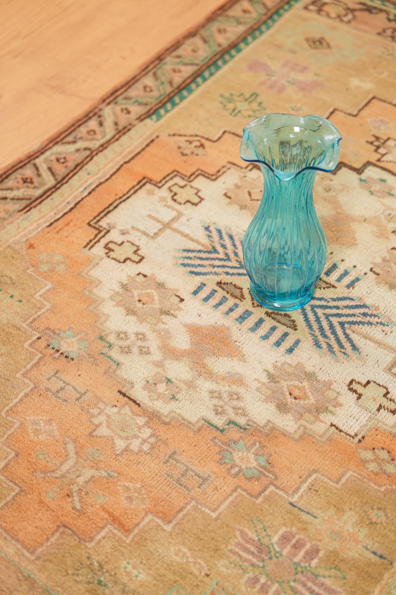 Vintage Turkish Oushak Rug 4'7" x 3'1"