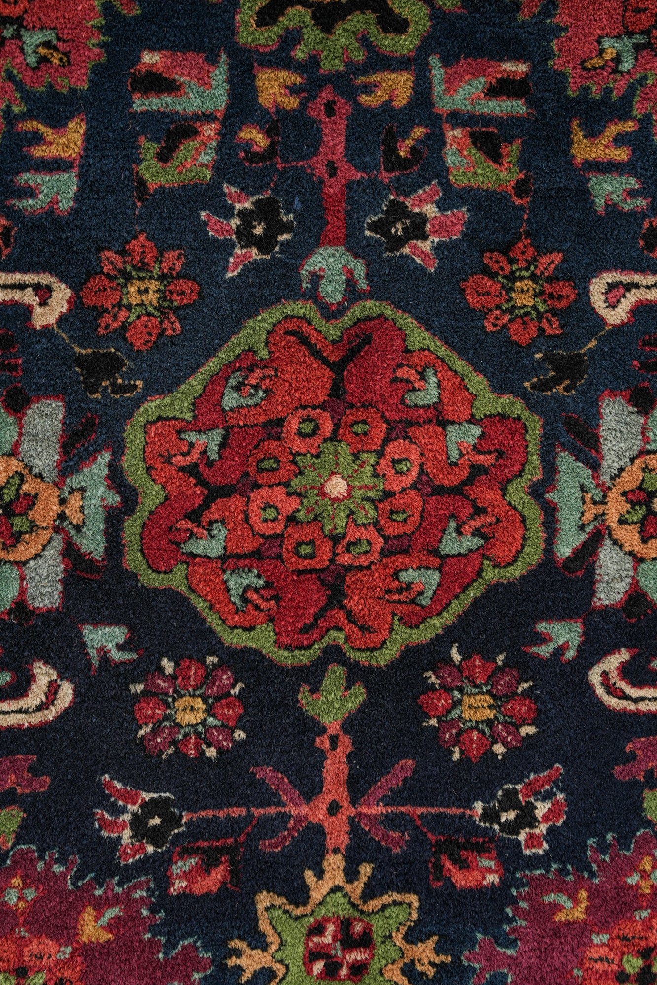 Antique Tetex German Kuba hook rug 5'8" x 3'