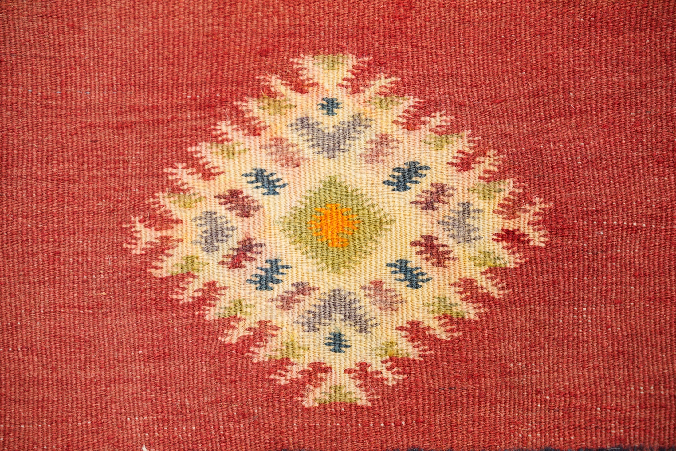VINTAGE MOROCCAN RUG 8' x 4'10"