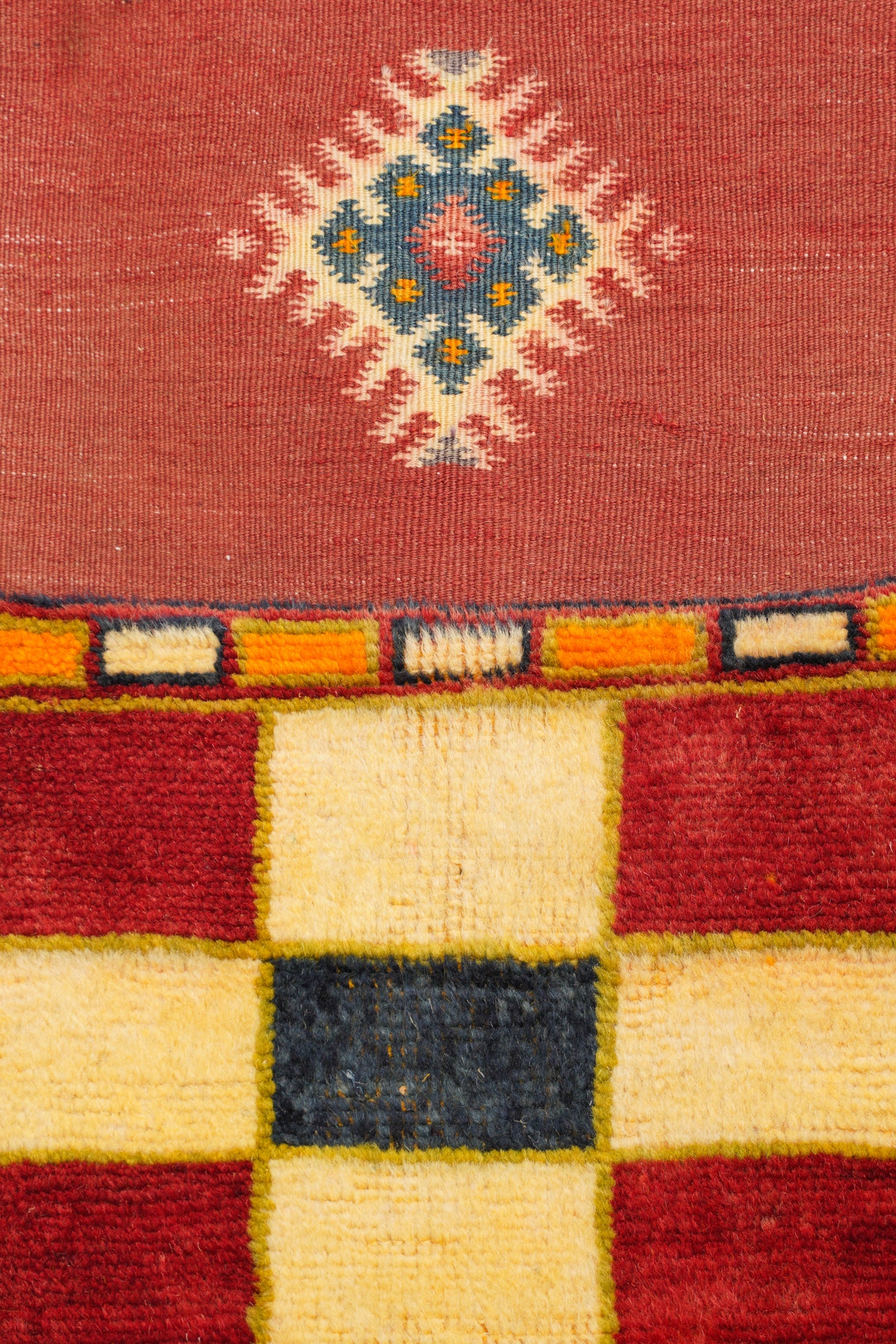 VINTAGE MOROCCAN RUG 8' x 4'10"