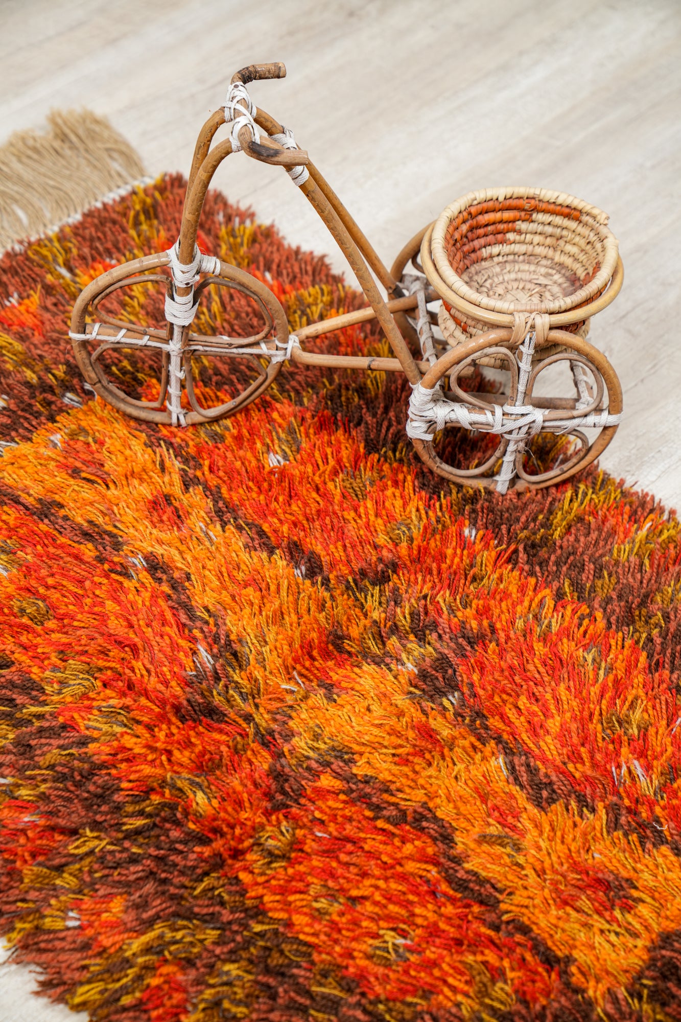 Vintage Scandinavian Rya Rug 3'5"x 2'