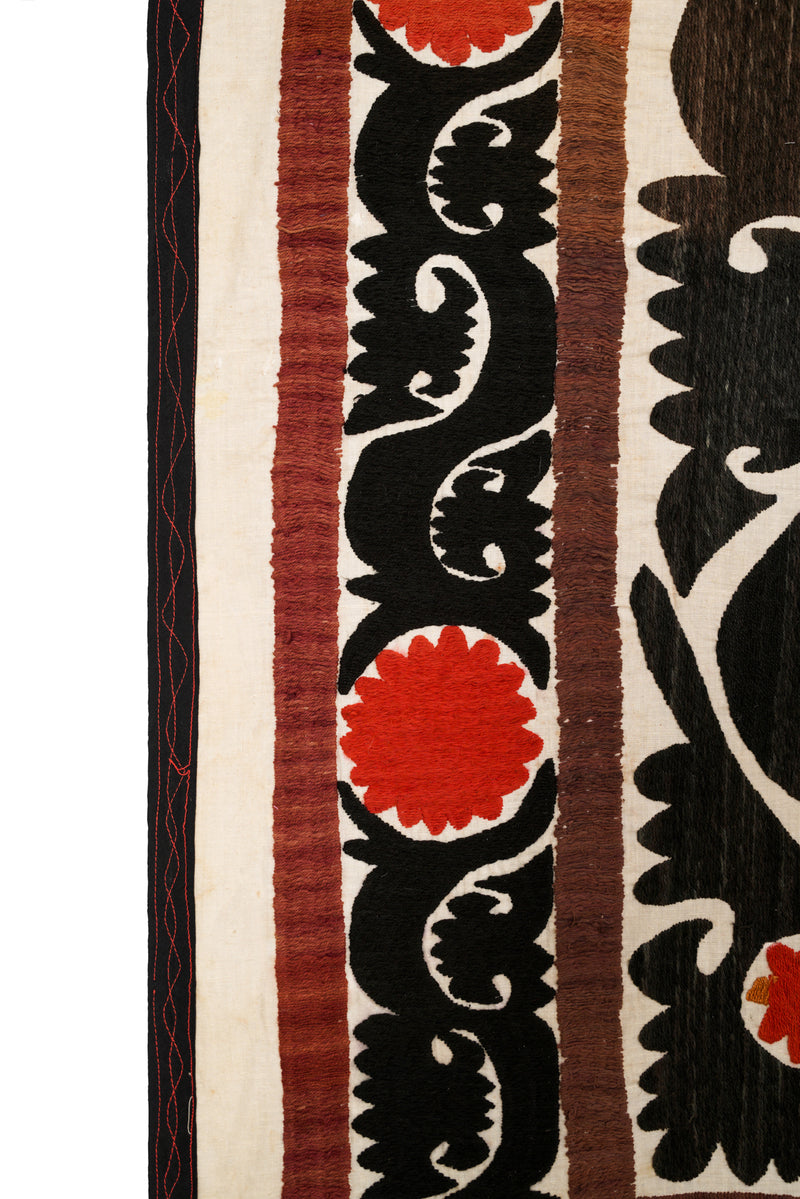 Vintage Uzbek Suzani Embroidered Textile 5'10" x 4'3"