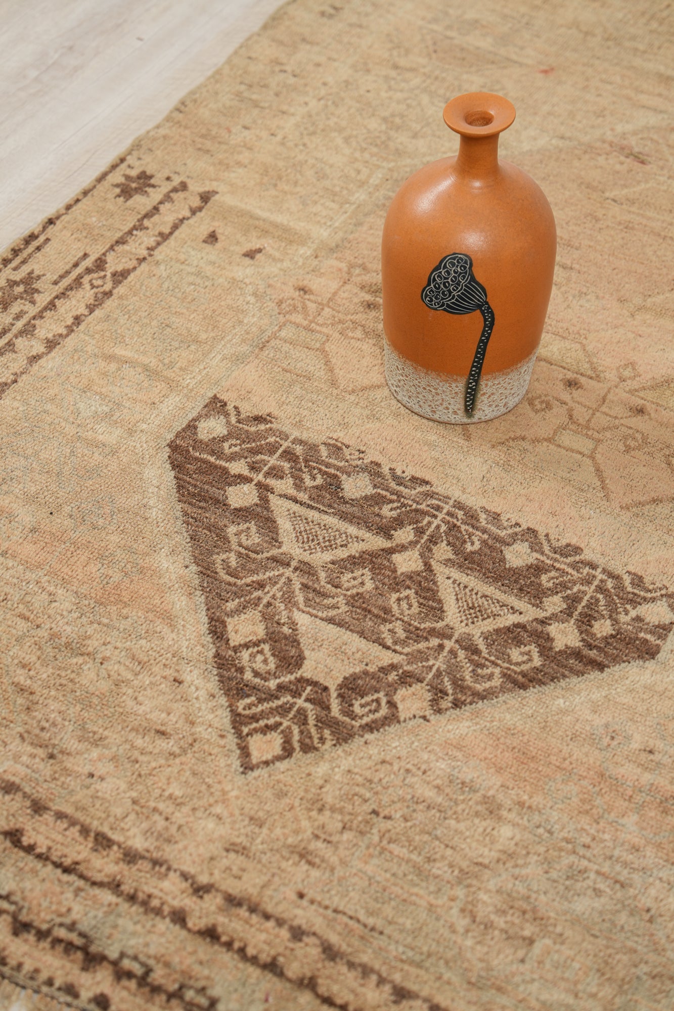 トルクメニスタンのアンティーク Vintage Turkmen Tribal Rug 5'9