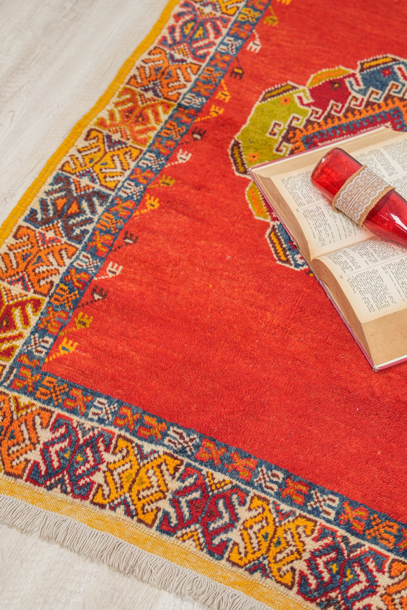 Vintage Moroccan Rug 4'9"x 3'