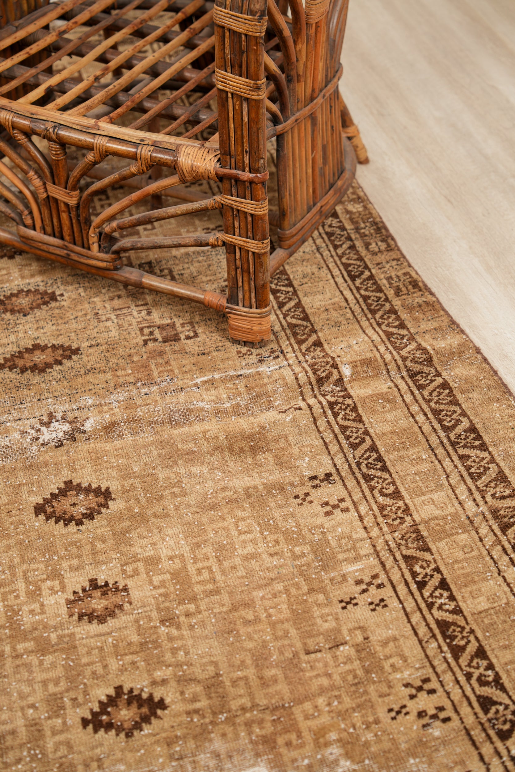 Vintage Turkmen Kelleh Rug 9' x 4'3"