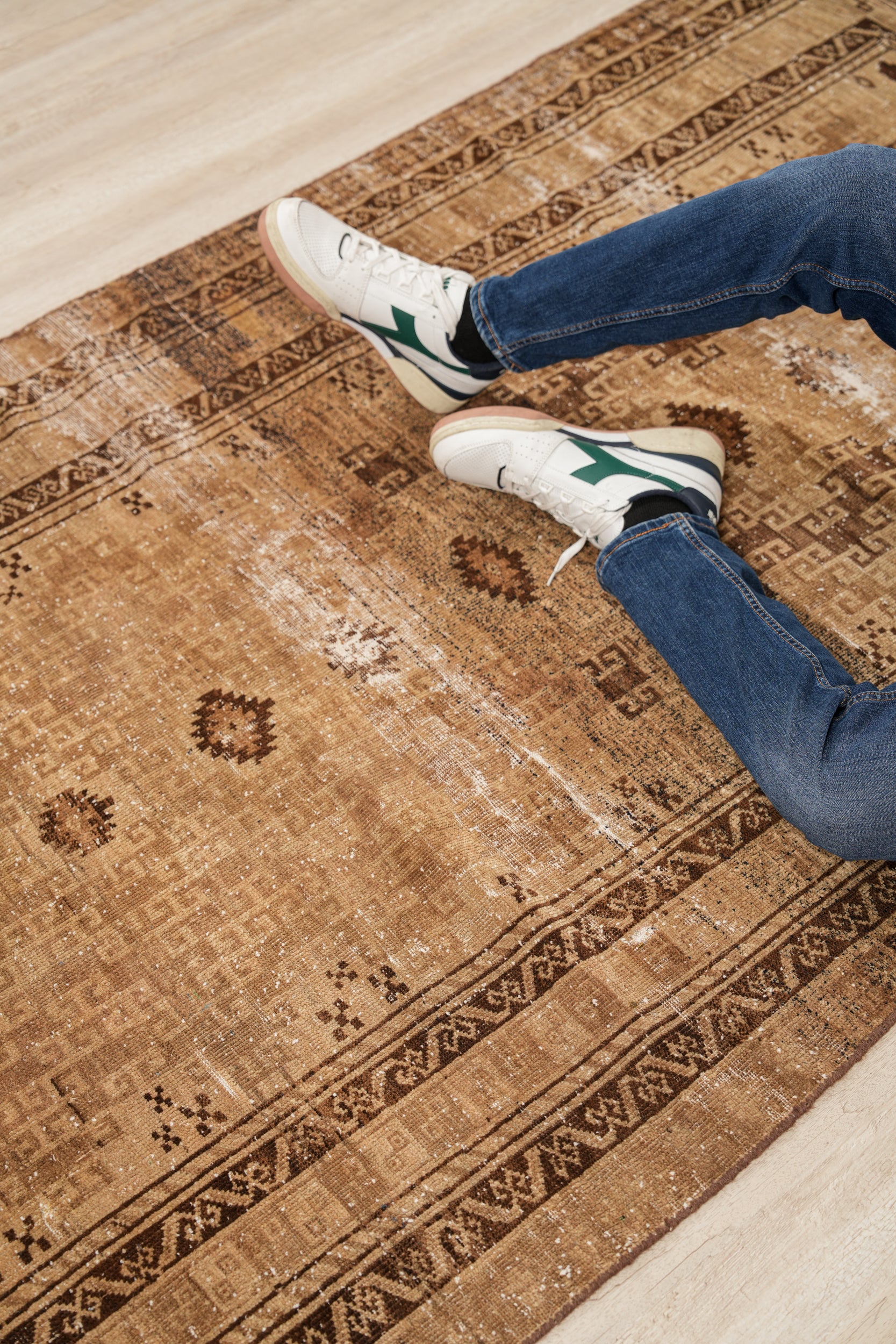 Vintage Turkmen Kelleh Rug 9' x 4'3"