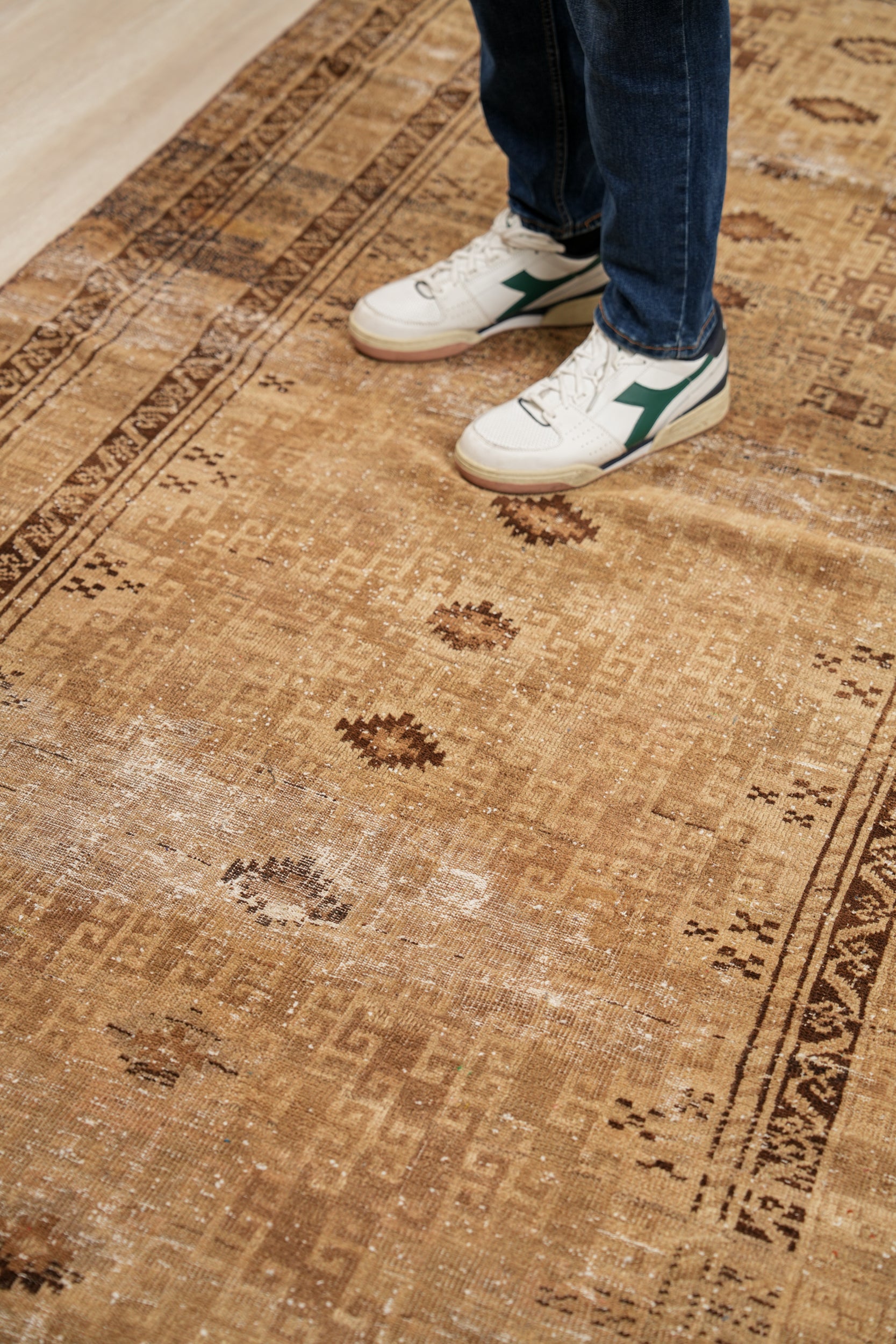 Vintage Turkmen Kelleh Rug 9' x 4'3"