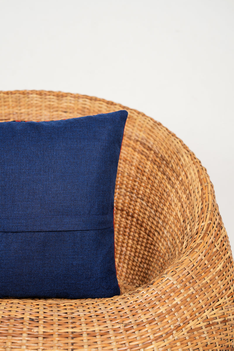 Vintage Caucasian Jajim Cushion 1'4" X 1'4"