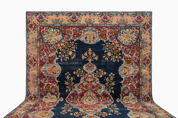 ALYS 17'2" x 12'7"