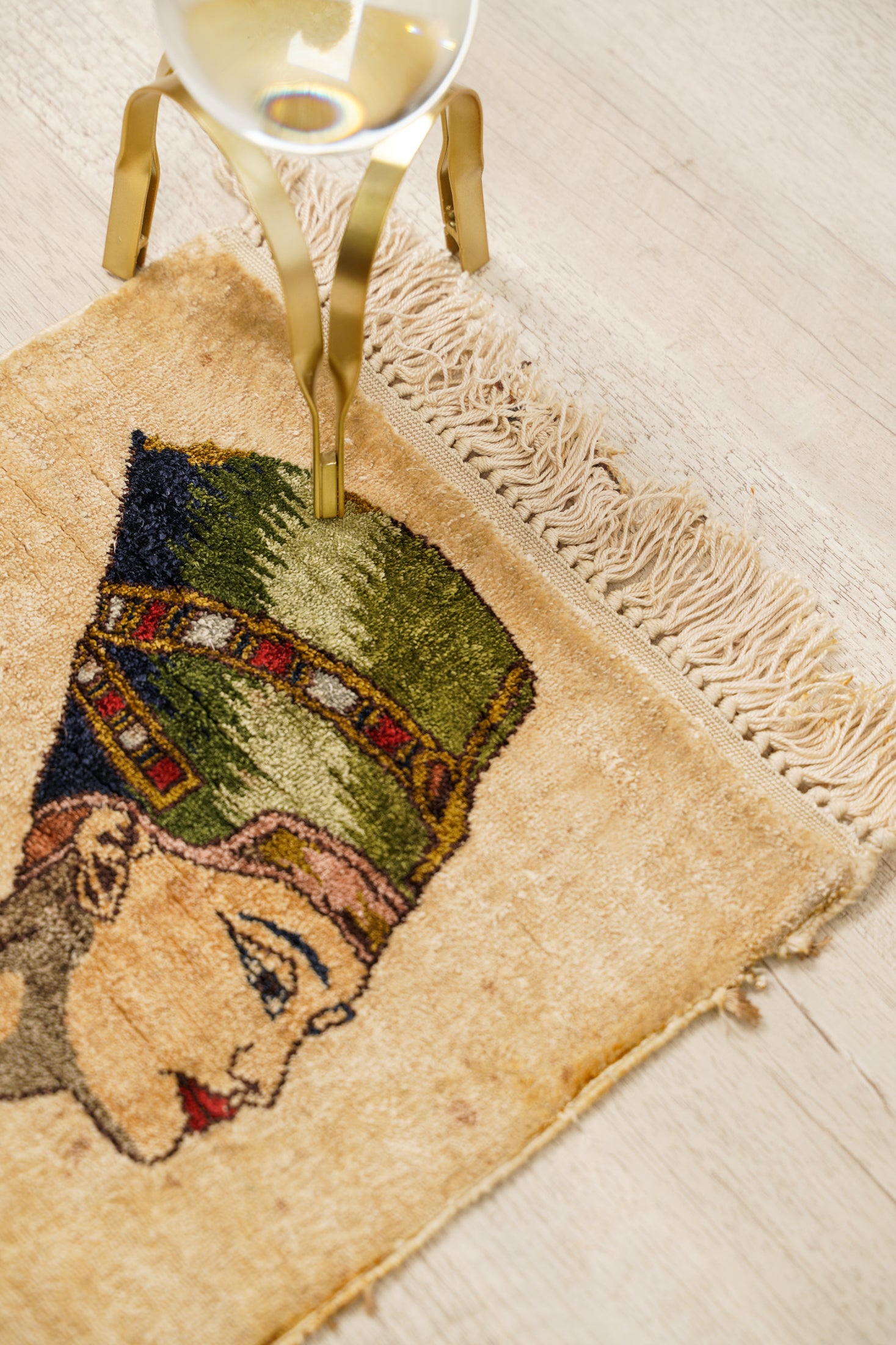 Vintage Egyptian Silk Nefertiti Rug 1' x 1'