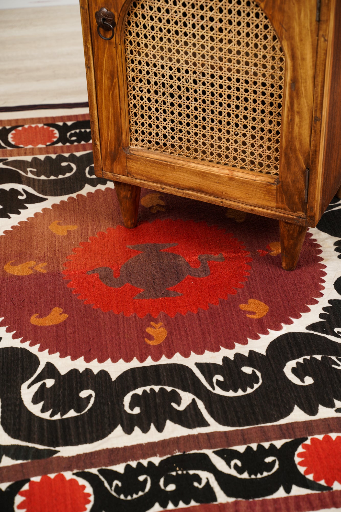 Vintage Uzbek Suzani Embroidered Textile 5'10" x 4'3"