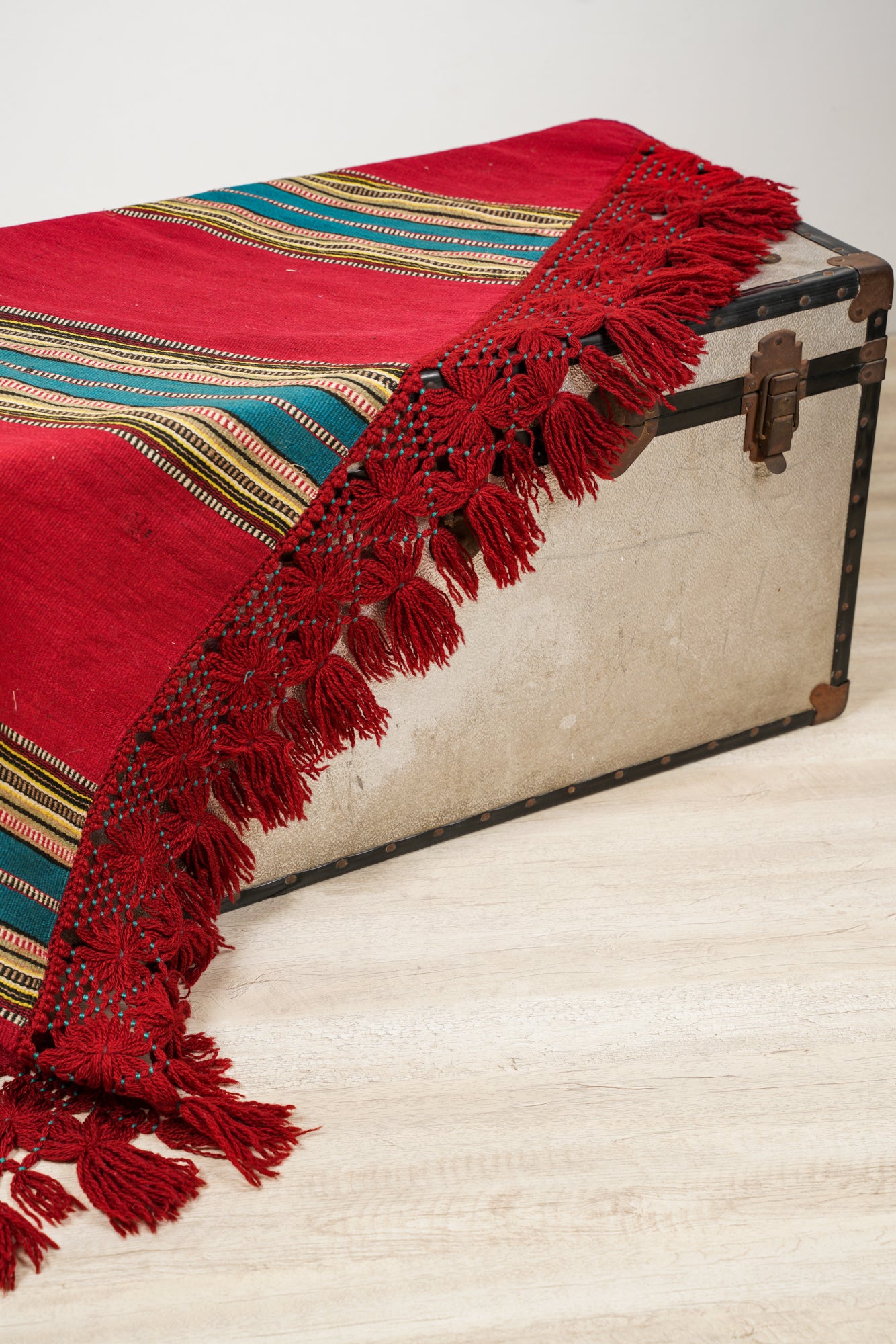 Vintage Macedonian Wool textile 6'9" x 5'