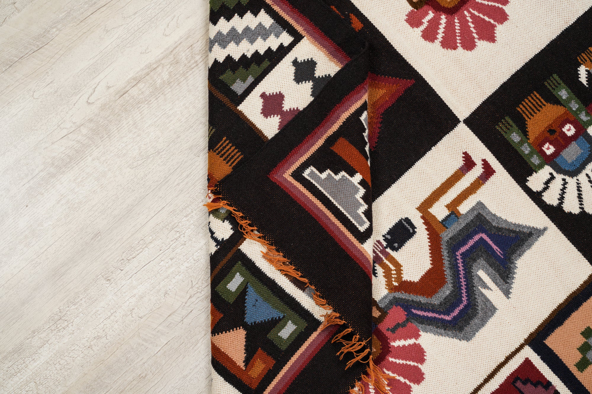 Vintage Peruvian Kilim 4'6" x 3'2"