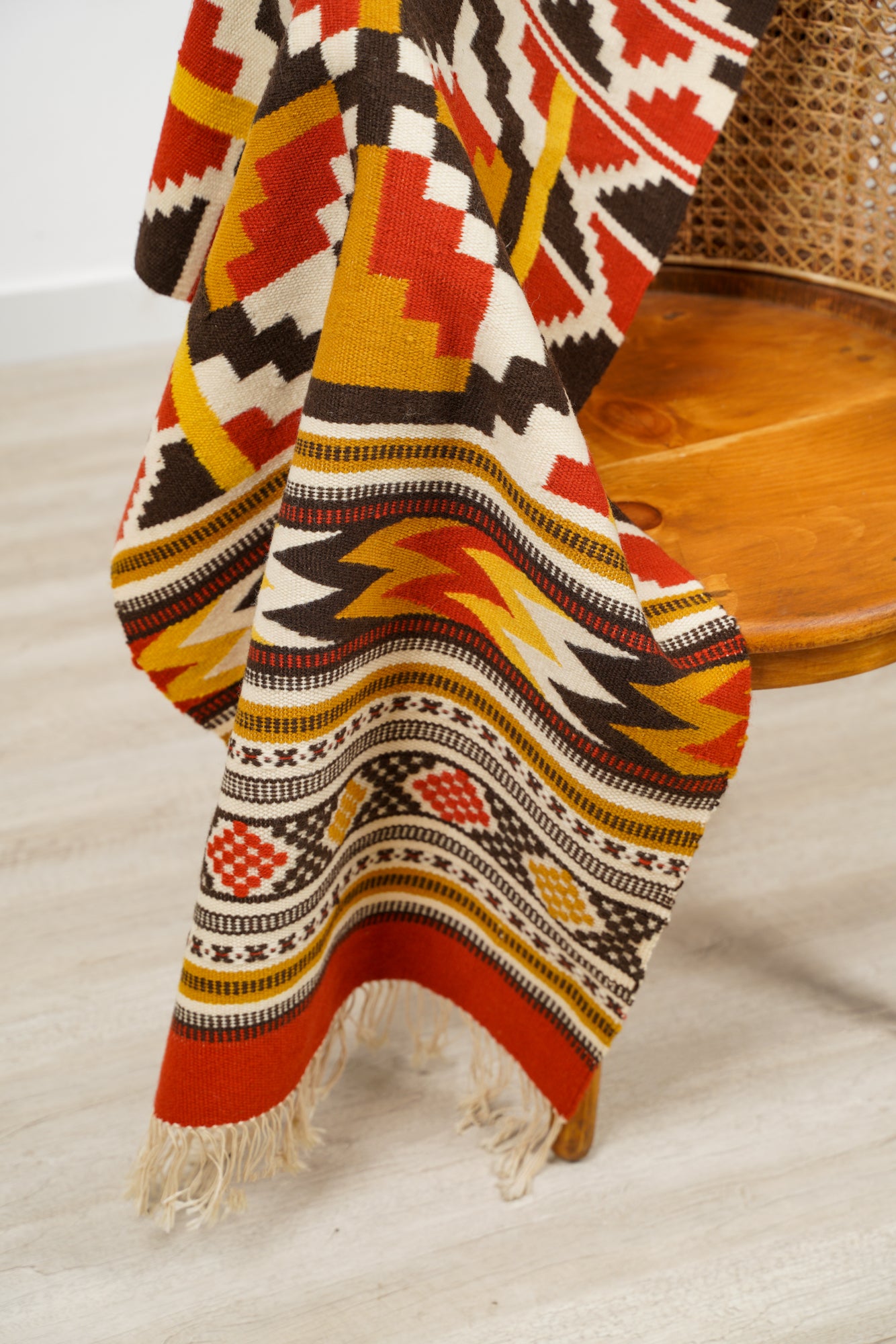 VINTAGE SCANDINAVIAN TEXTILE 5'4" x 2'1"