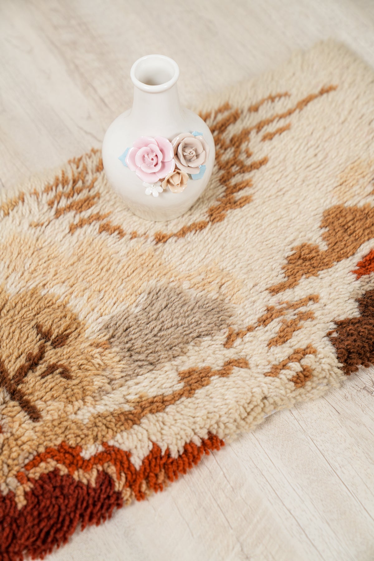 Vintage Scandinavian Rya Rug 2' x 1'