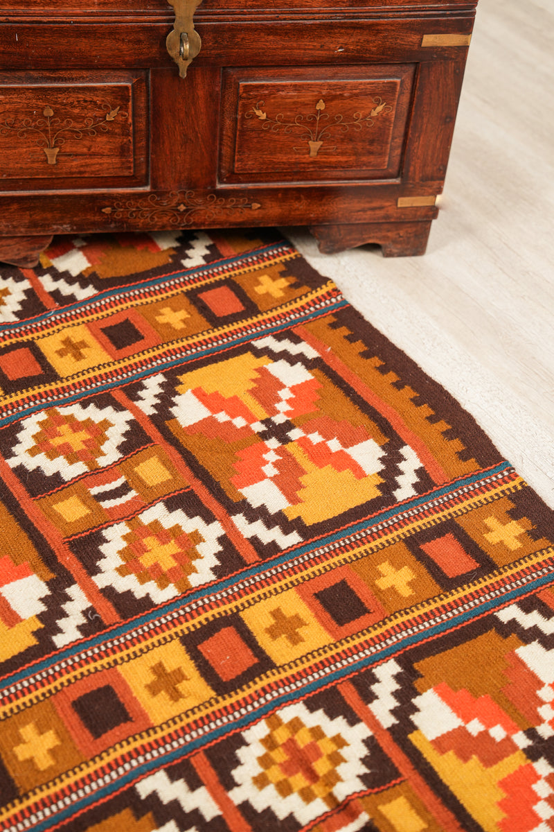 Vintage Scandinavian Textile 5'5" x 2'6"