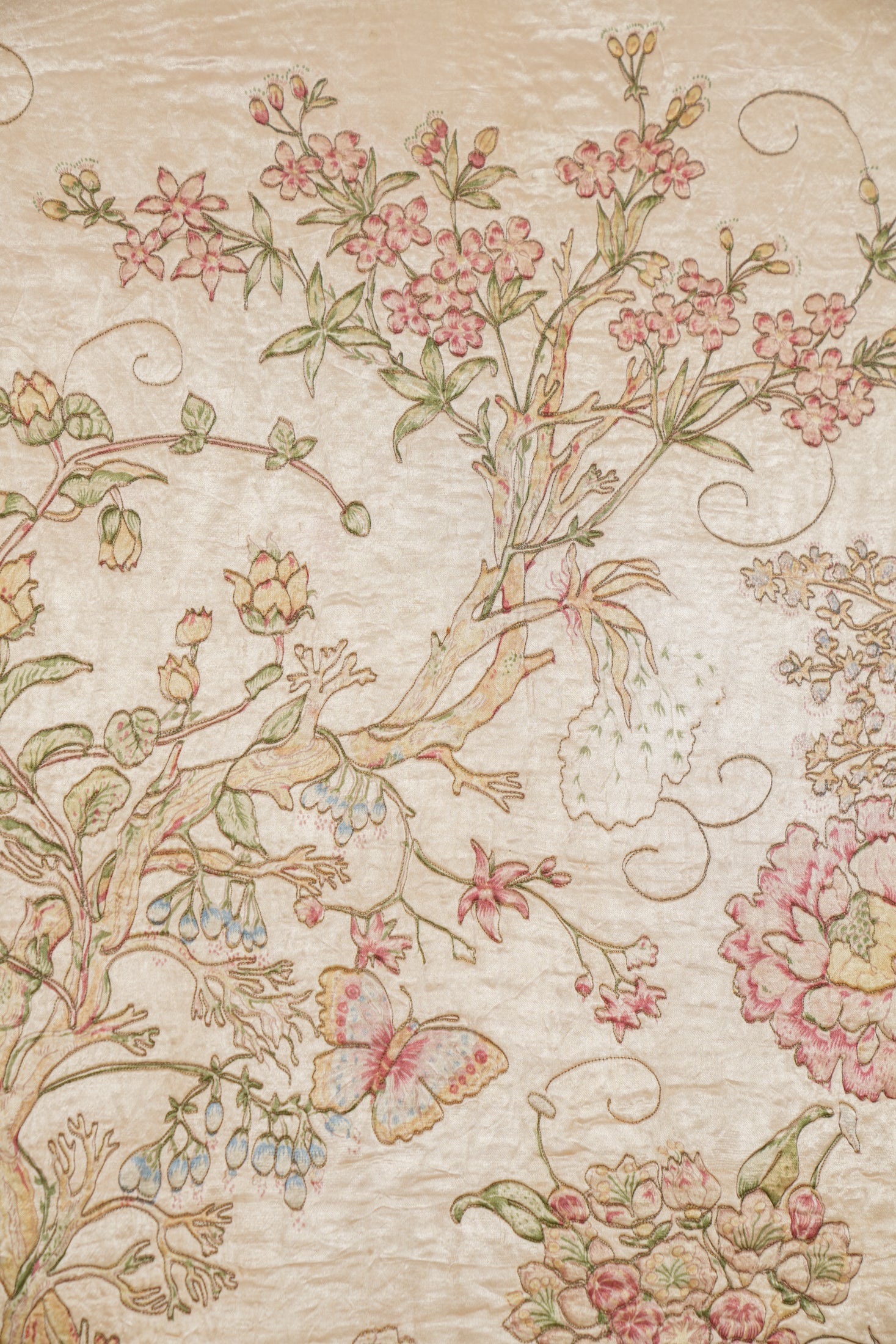 Vintage French Floral Loom Tapestry 4'8" x 3'5"