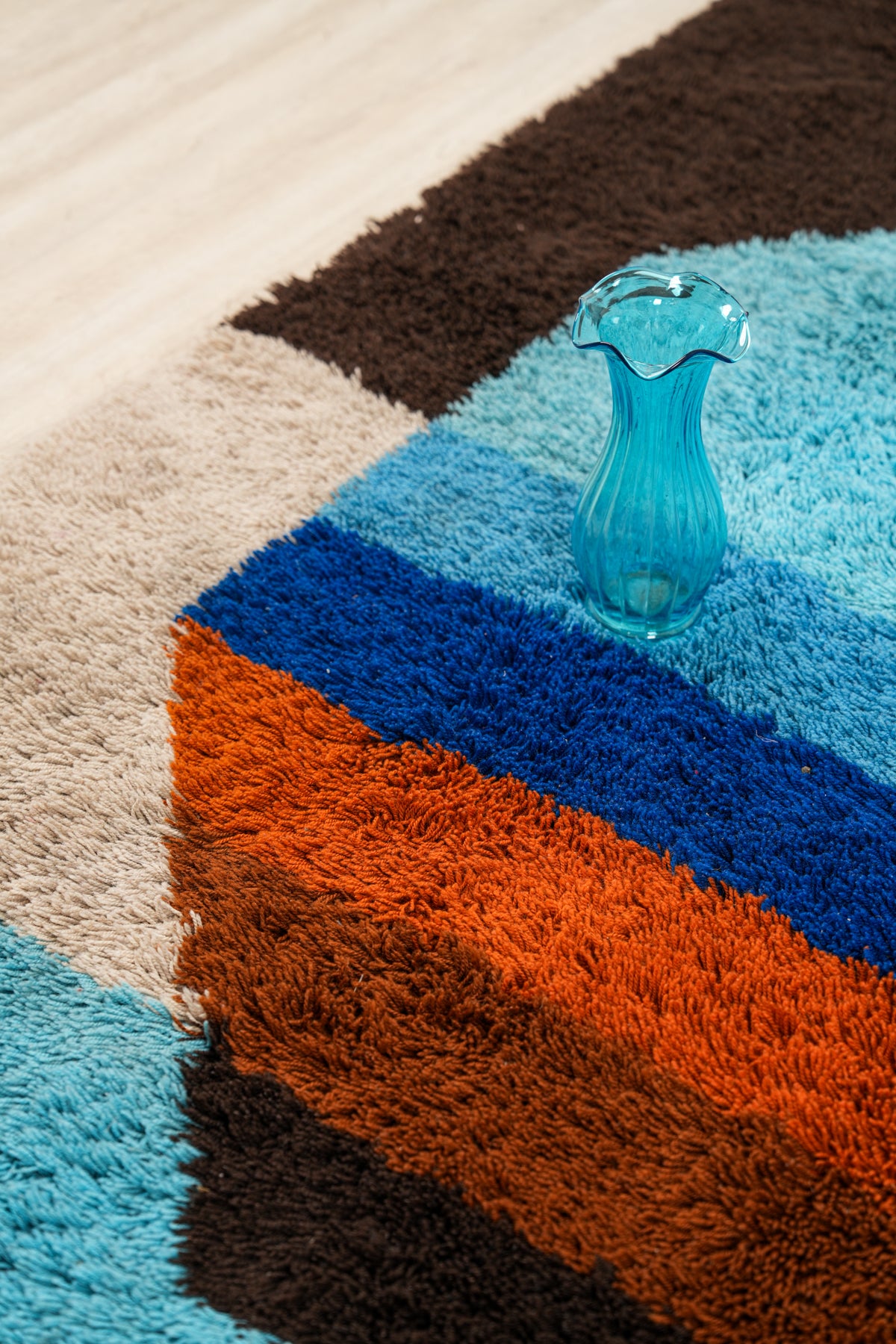 Vintage Scandinavian Desso Rug 9'3" x 5'10"