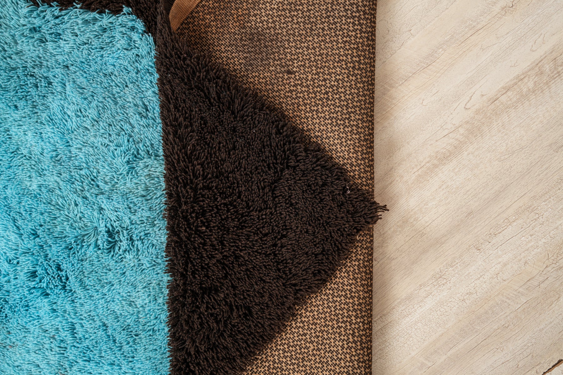 Vintage Scandinavian Desso Rug 9'3" x 5'10"