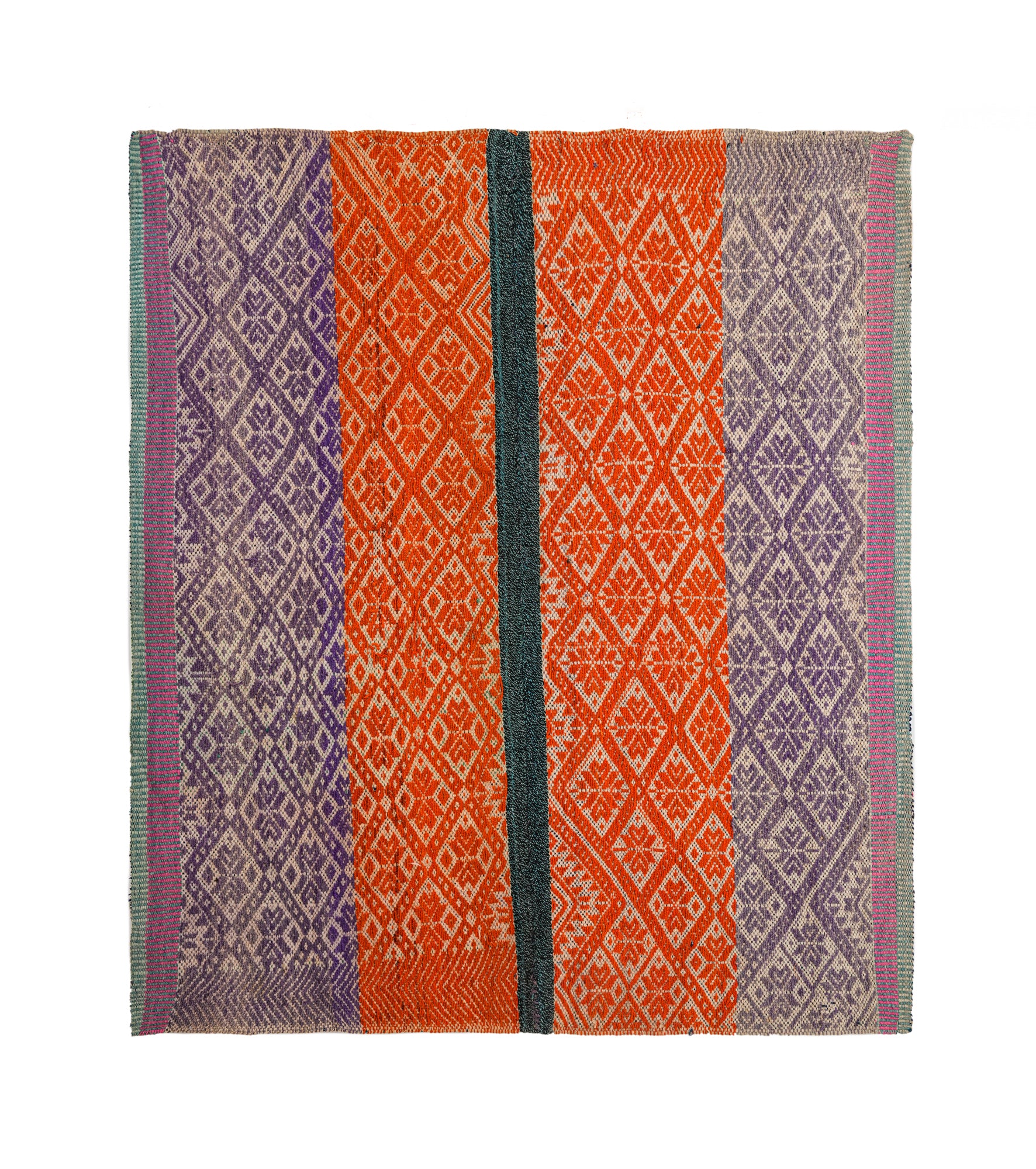 Vintage Peruvian Kilim 5'4" x 4'10"