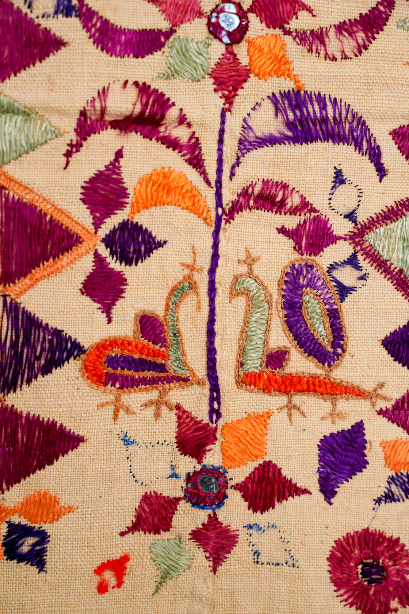 Vintage Indian Phulkari Textile 5'6"x 3'9"