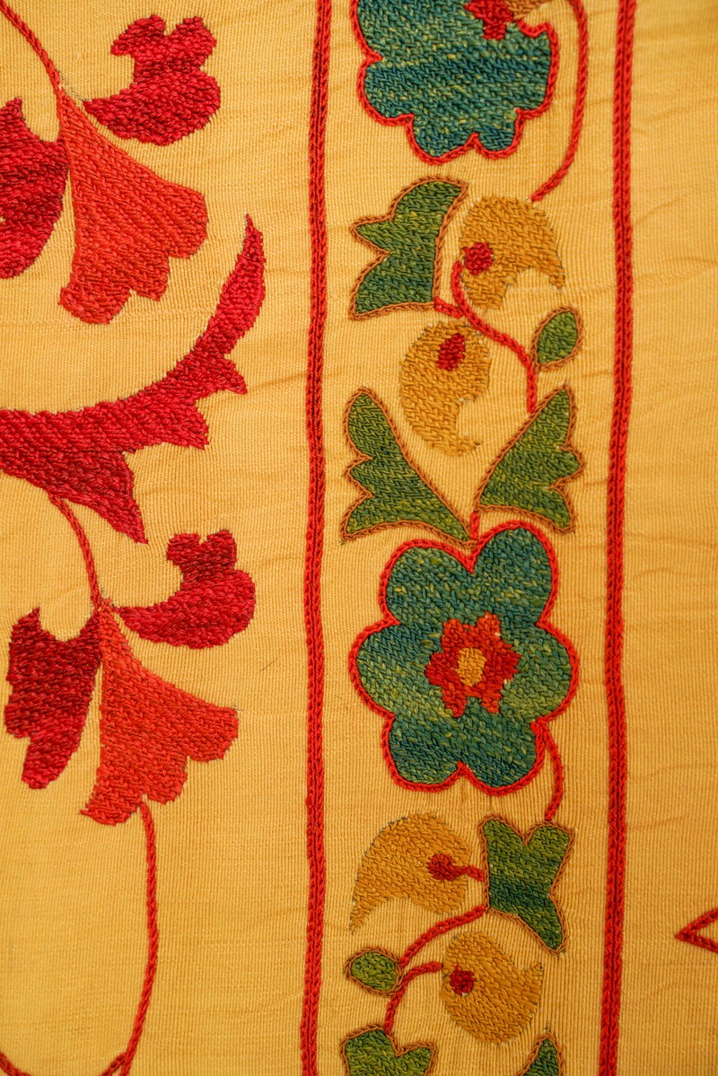 Vintage Suzani Bedspread Silk Textile Embroidery 8'6" x 7'4"