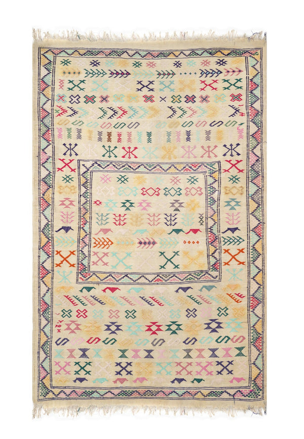 Vintage Moroccan Kilim 4'9" x 3'2"