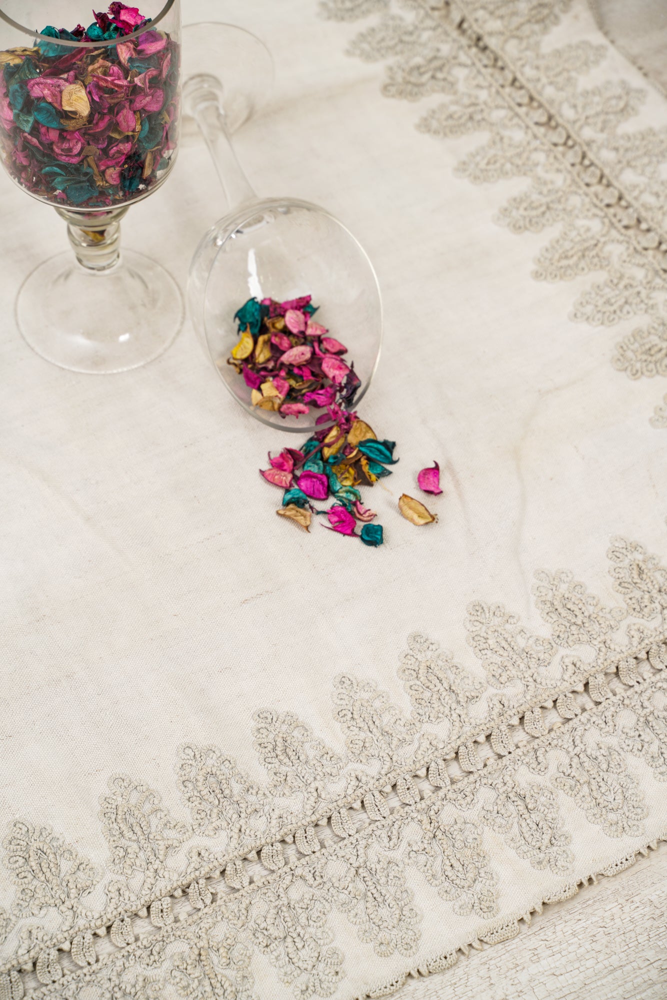 Antique Italian Linen Textile 4'6" x 4'6"