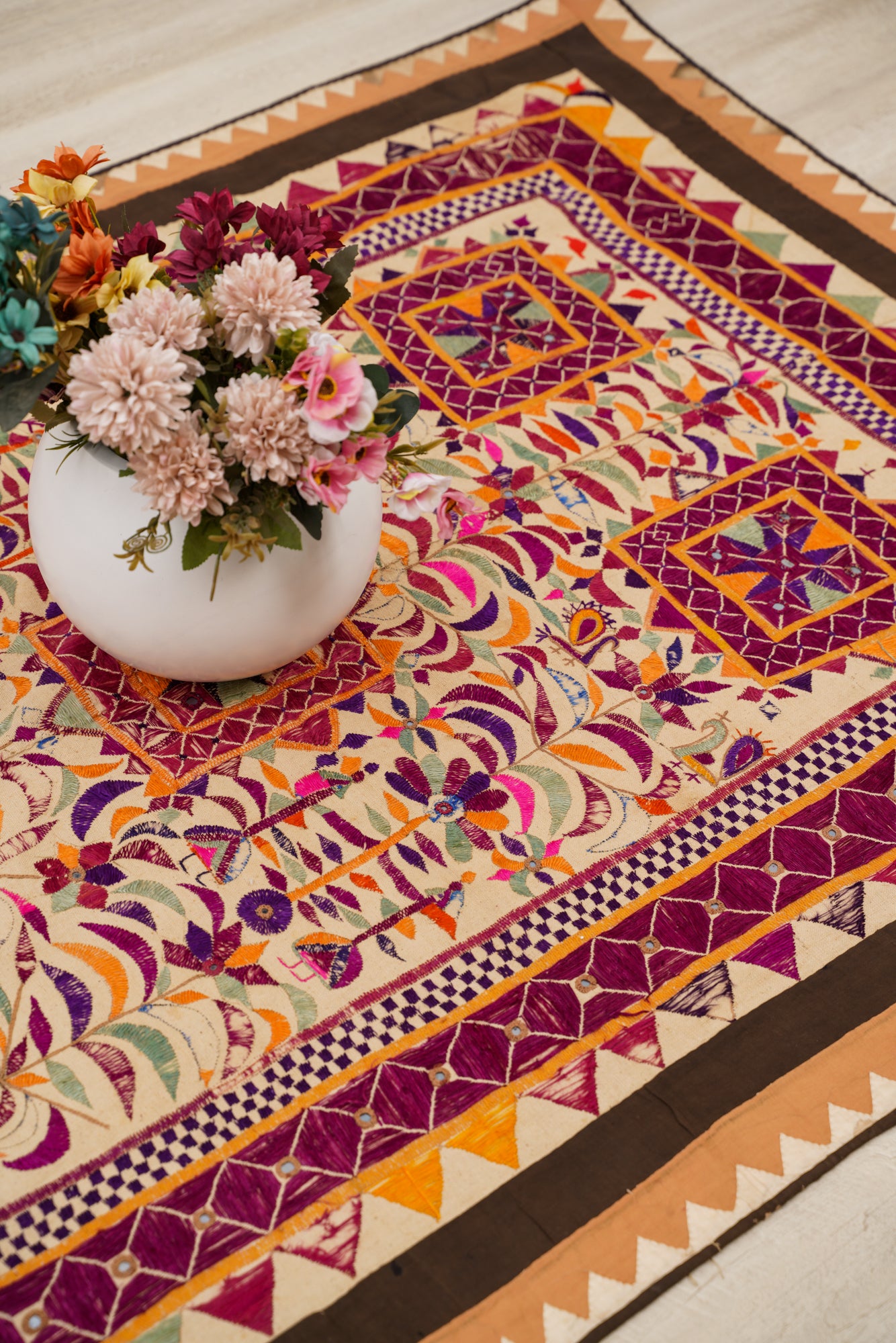 Vintage Indian Phulkari Textile 5'6"x 3'9"