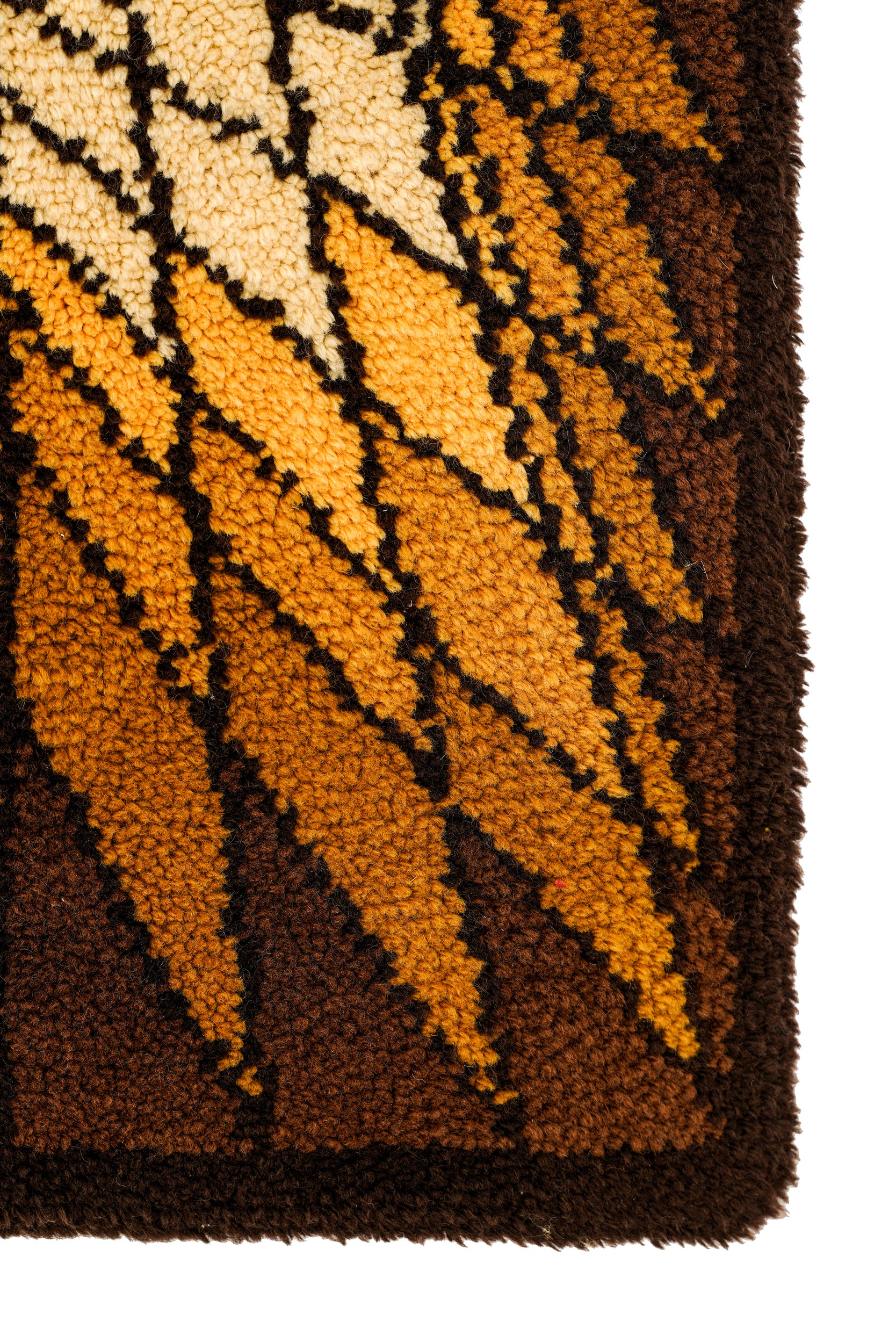 vintage scandinavian Rya rug 6' x 3'