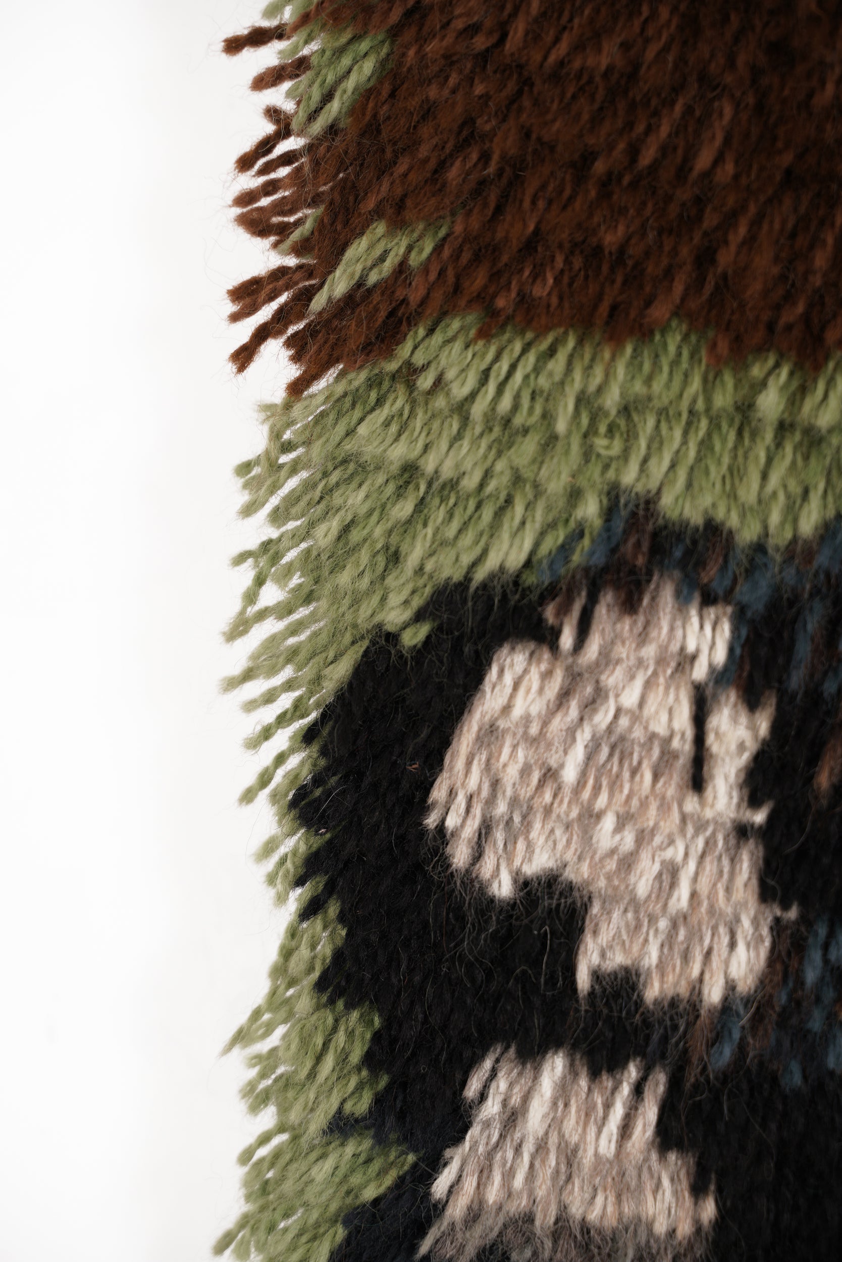 Vintage Scandinavian Rya Rug 4'3" x 2'6"