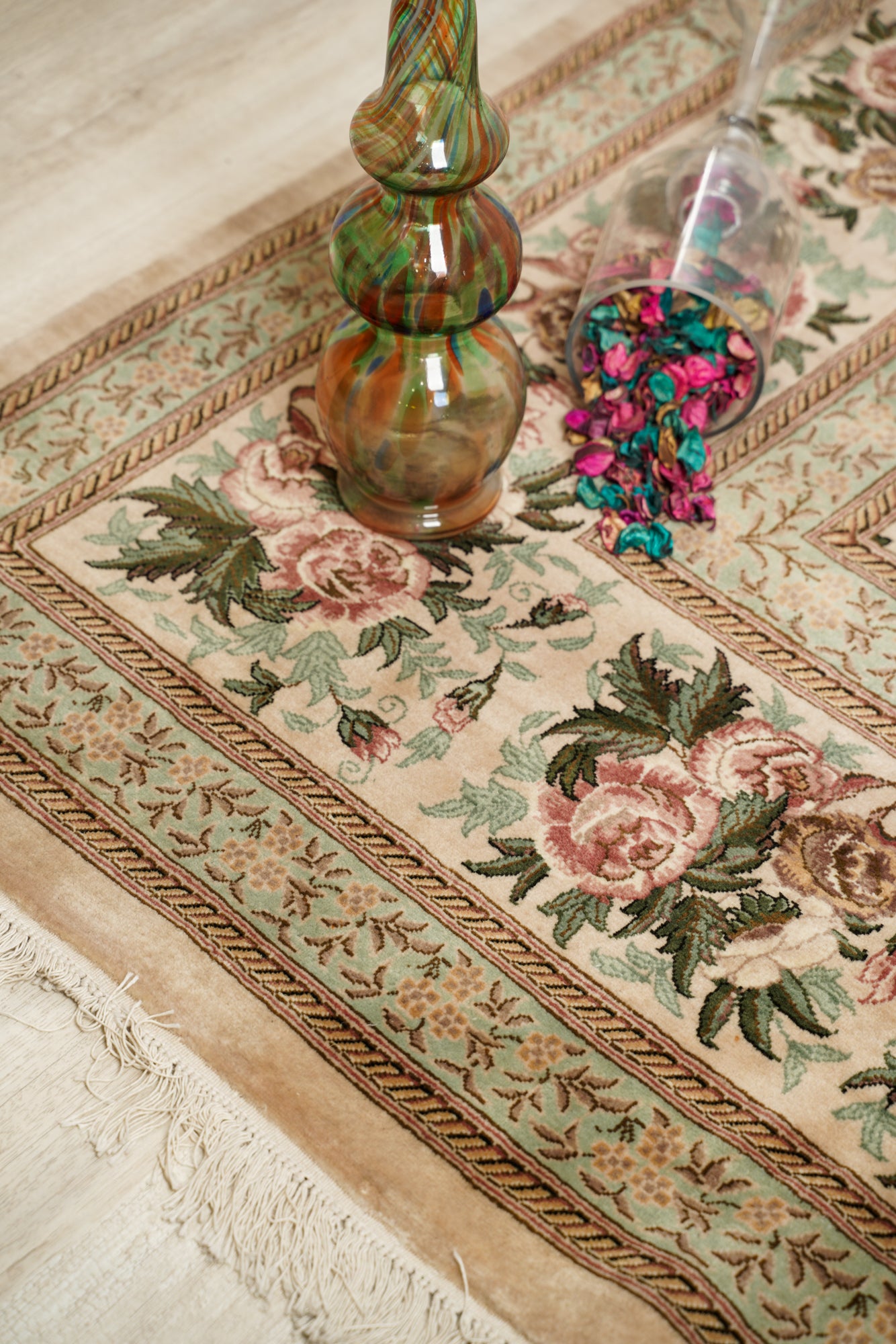 Modern Tabriz Rug 13'6" x 10'