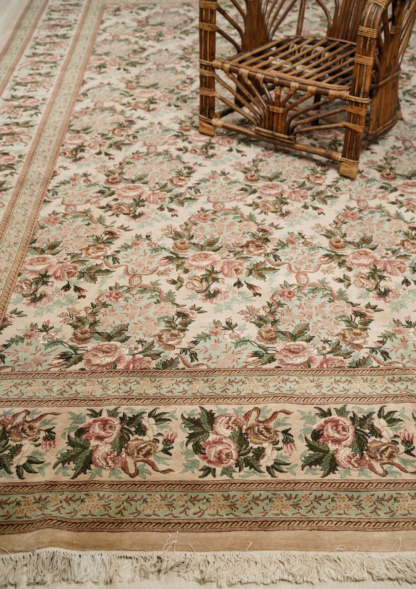 Modern Tabriz Rug 13'6" x 10'