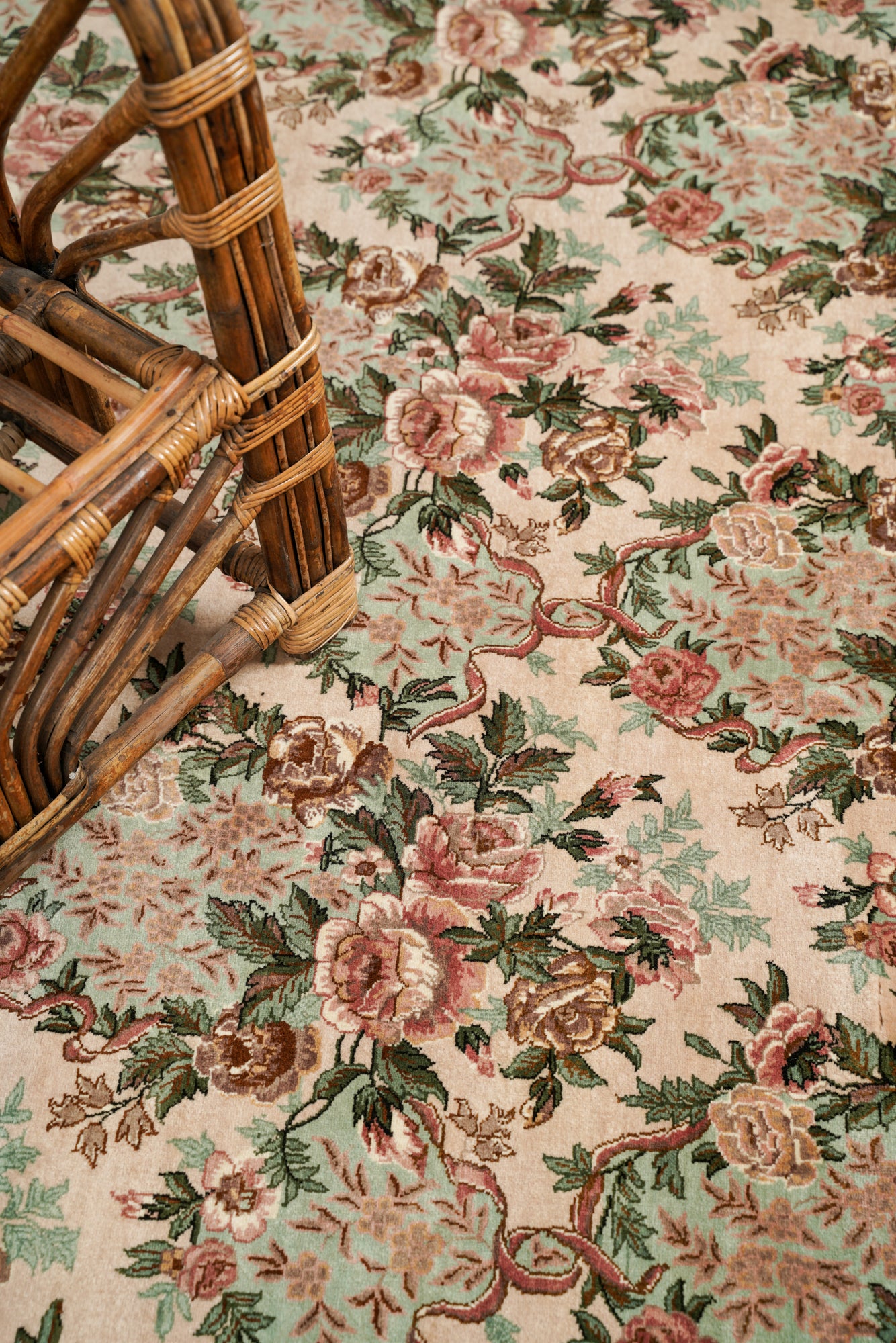 Modern Tabriz Rug 13'6" x 10'