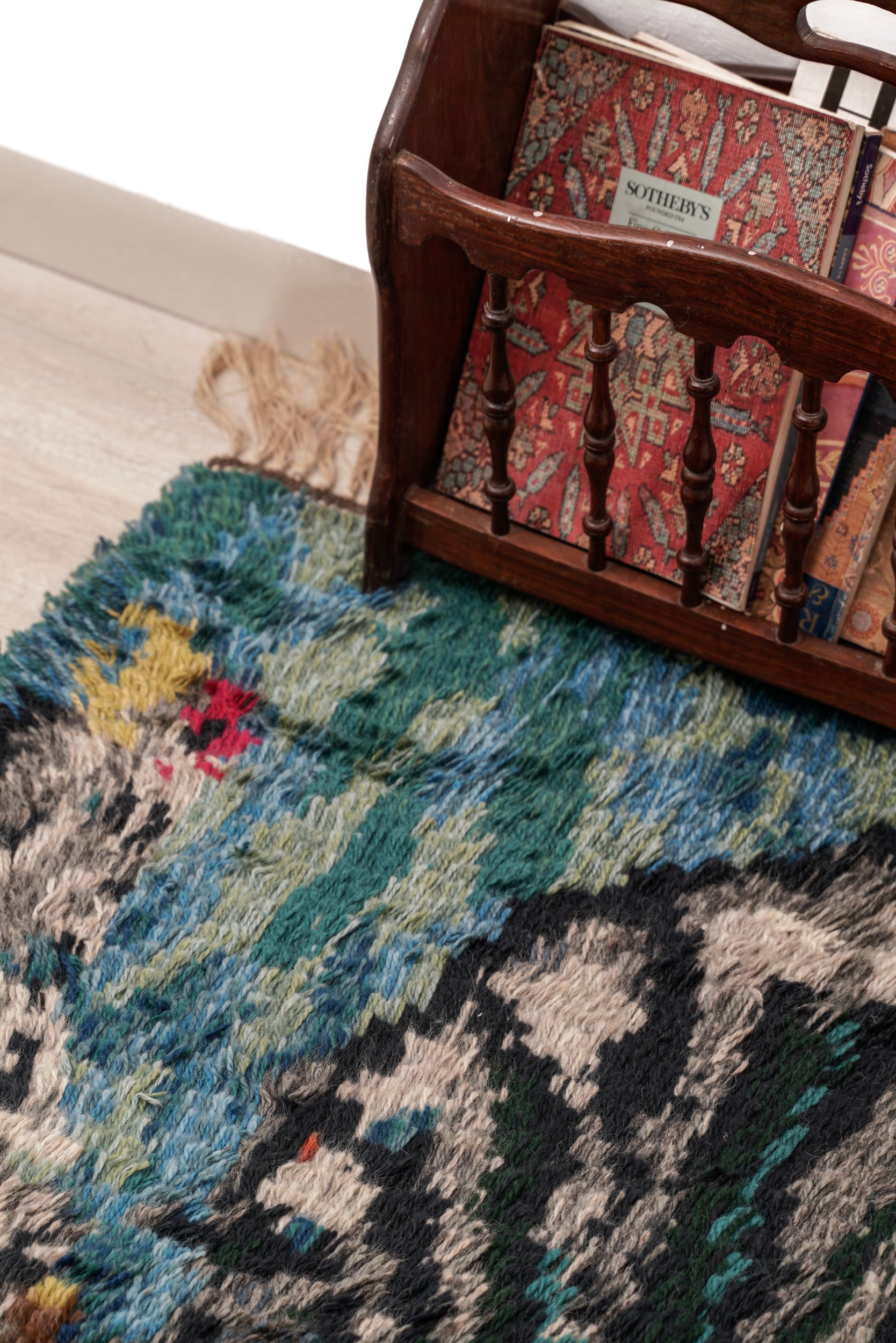 Vintage Scandinavian Rya Rug 4'3" x 2'6"