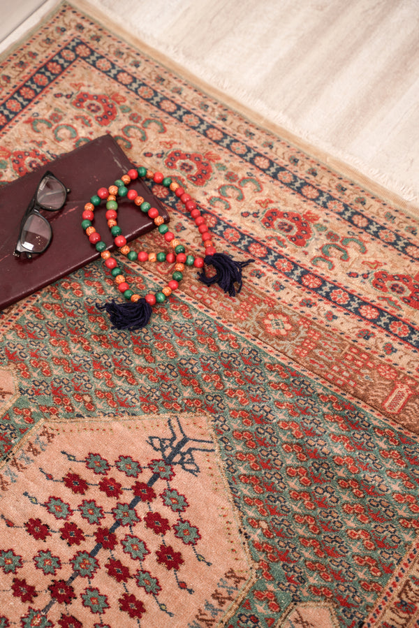 Antique Anatolian Prayer Rug 6' x 4'